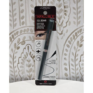 L'Oreal Infallible Grip Precision Liquid Felt Liner .4mm Color Green 620 1.0ml